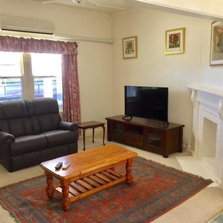 Smith Street Cottage Naracoorte Extérieur photo